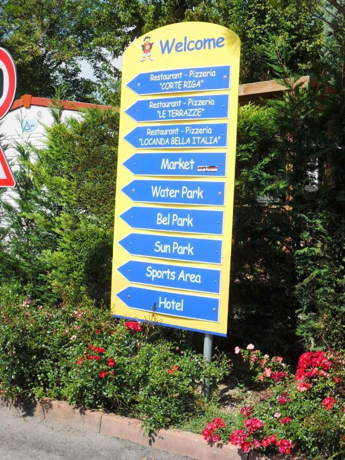 Camping Bella Italia In Peschiera Del Garda - Gardasee Apartment Екстериор снимка
